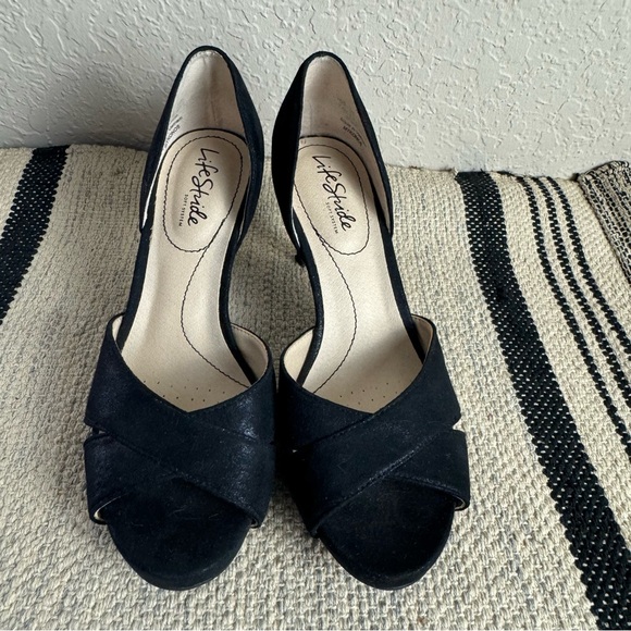 LifeStride Mykonos Peeptoe Heels in Shimmery Navy - Picture 2 of 8